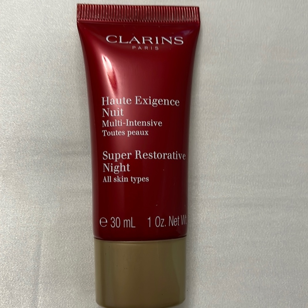 Clarins
Super Restorative Night Cream 1oz/30ml NEW